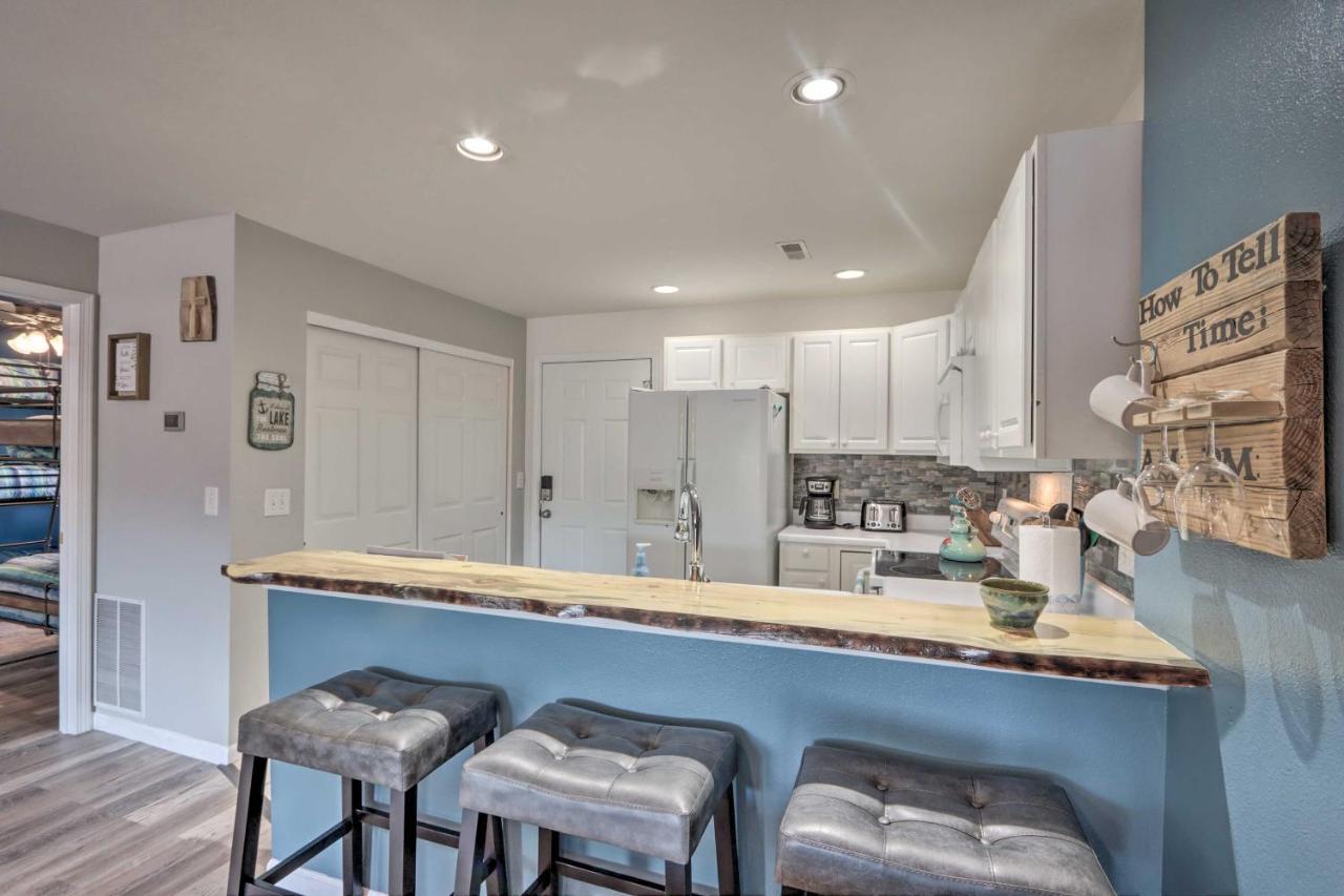Step-Free Camdenton Condo With Boat Ramp, Dock, Slip Exteriér fotografie